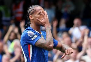 若昂-佩德罗：我认为穆尼斯踩到了查洛巴，我的手球不是故意的