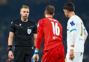 欧足联公布纽卡vs巴萨裁判名单：瑞典名哨尼贝里执法