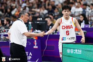 媒体人：中国女篮没稳健核心后卫 教练组盼杨舒予转型成持球大核