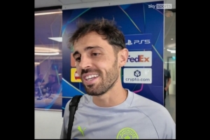 B席：德布劳内是一位很棒的朋友，我们非常想念他