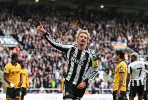 埃迪-豪：适应新的联赛并不容易 沃尔特马德的开局已足够出色