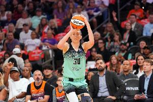 小托马斯：WNBA季后赛首轮改五局三胜吧 三局两胜不够看