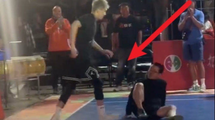 记仇🤣徐静雨和追梦五一挡拆接球上篮被郭艾伦帽翻在地+跨栏