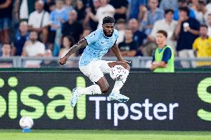 罗体：塔瓦雷斯后场玩火导致丢球，扎卡尼当场指责+两人发生冲突