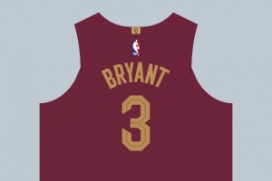 上一任3号是勒韦尔！球衣记者：托布新赛季在骑士继续穿3号