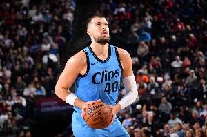 祖巴茨：认可球队的运作已弥补了所有短板 剩下的看我们自己了