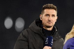 鲁梅尼格：希望纽伦堡对克洛泽保持耐心，他是非常优秀的教练