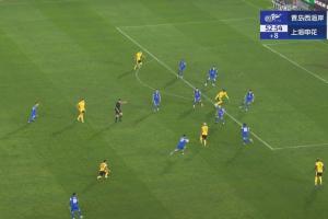 到底谁9人？上半场最后阶段，9人西海岸连续围攻11人申花