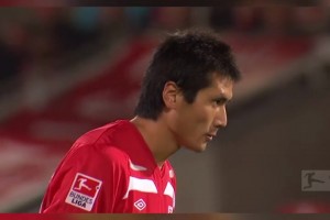 邵佳一即将出任国家队主帅，当年留洋一脚任意球惊艳德国